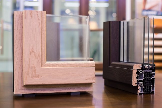 Fenêtres sectionnelles en aluminium et bois