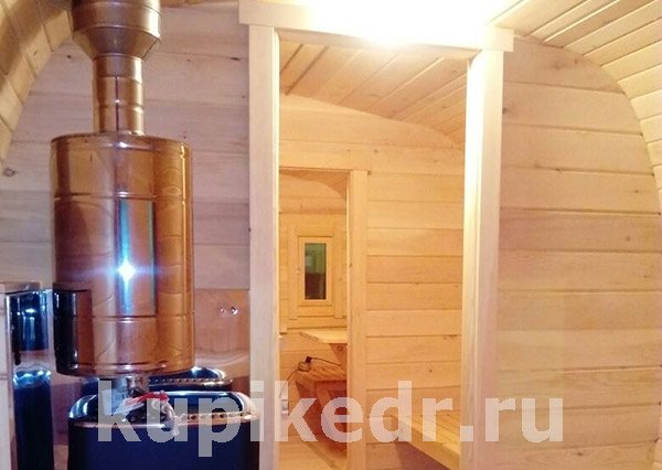 Réservoir d'eau dans notre bain de baril Okta