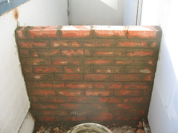 cloison de balcon en brique