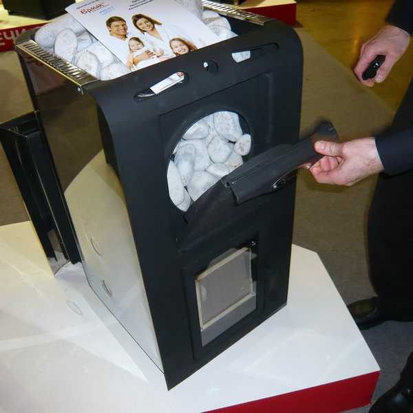 Poêle de sauna avec chauffage fermé