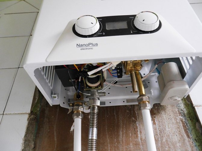 Soyez vigilant lors du démarrage de colonnes qui n'ont pas de capteur d'arrêt en cas d'excès de gaz.