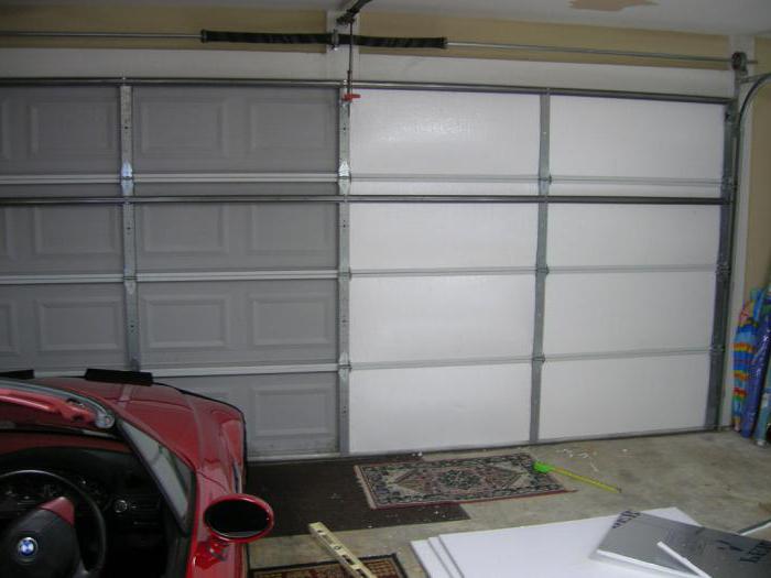 mieux vaut coller la mousse sur le métal