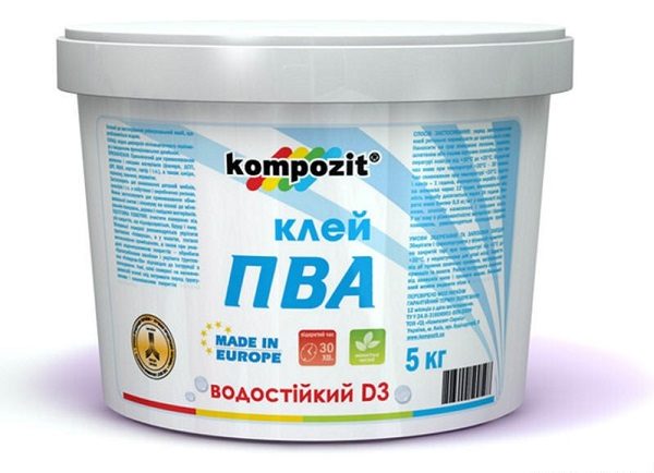 Comment coller de la mousse de polystyrène sur un plafond en béton