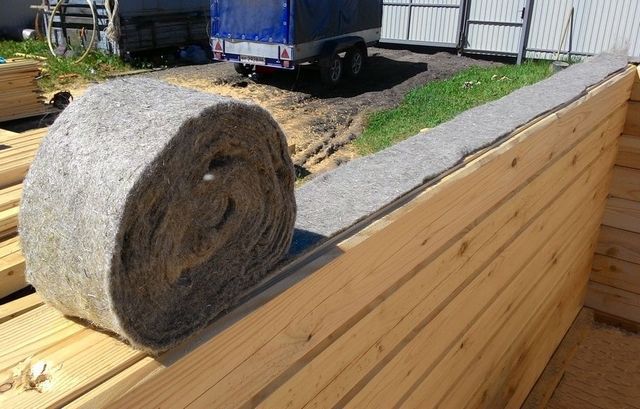 Comment isoler un blockhaus en bois? - CHAUFFER