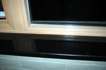 Appui en granit noir absolu