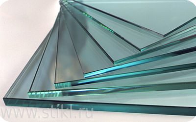 Qu'est-ce que le verre trempé: caractéristiques de production