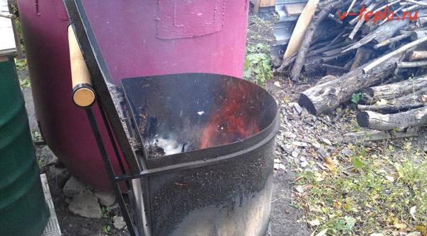 Incinérateur de déchets de banlieue