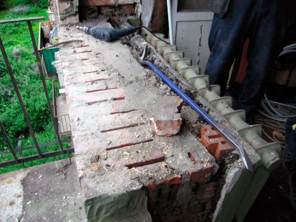 Démonter une vieille fenêtre