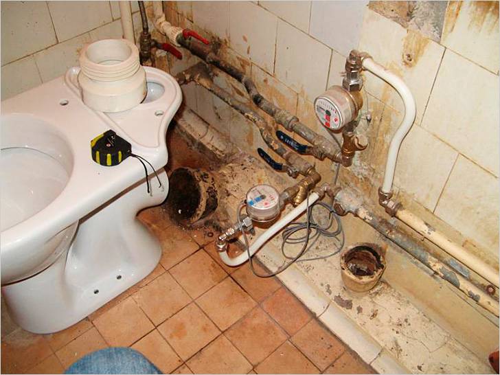 Démontage des toilettes