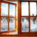 fenêtres en bois avec fenêtres à double vitrage
