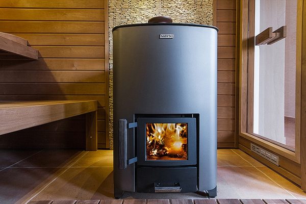 Poêle à bois pour un bain