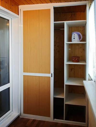 portes coulissantes pour étagères