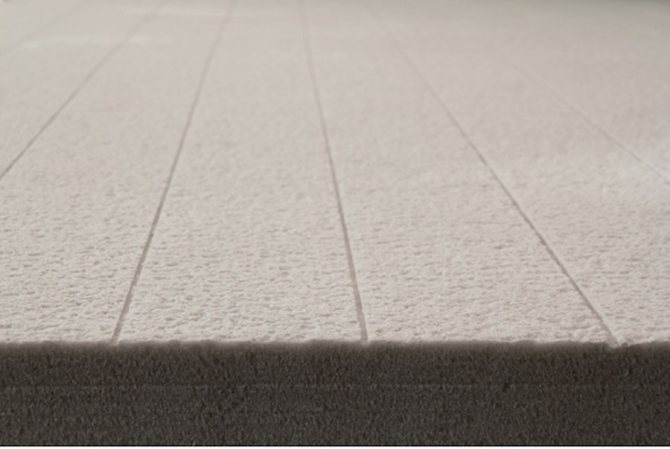 Mousse de polystyrène extrudé avec une surface fraisée en usine