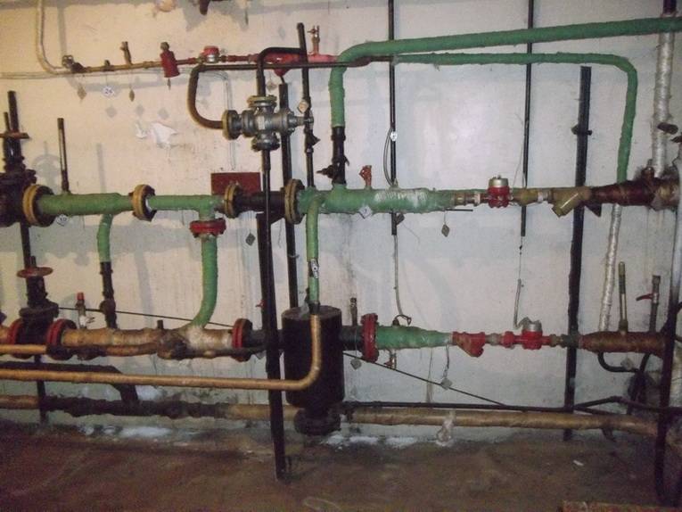 Unité d'ascenseur du système de chauffage: le principe de fonctionnement de l'unité d'ascenseur du système de chauffage, schéma