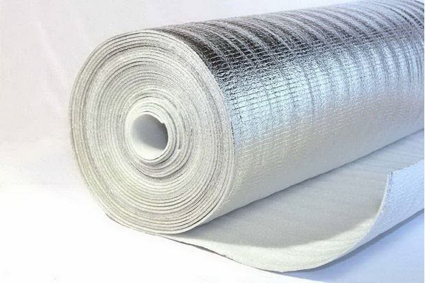 Tapis en mousse d'aluminium