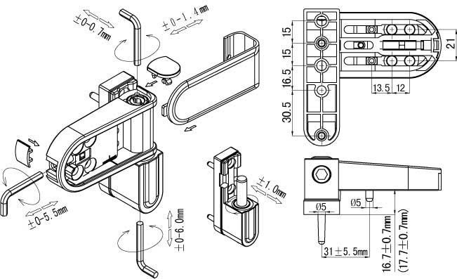 Photo: réglage de la charnière d'une porte d'entrée en plastique