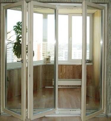 Portes françaises de la loggia