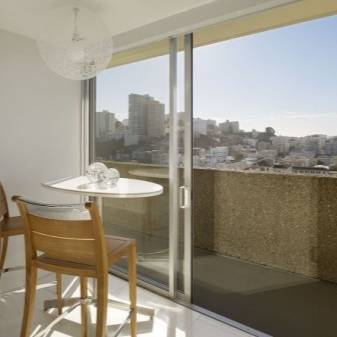 Portes françaises de la loggia