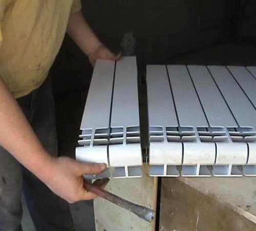 Raccords pour un radiateur en fonte