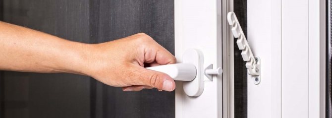 Peigne pour la fenêtre