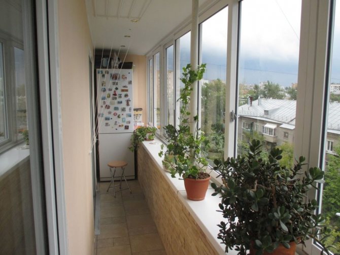 réfrigérateur sur le balcon idées de photo