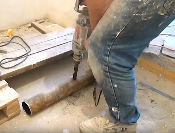 Faire une flèche d'eau de vos propres mains