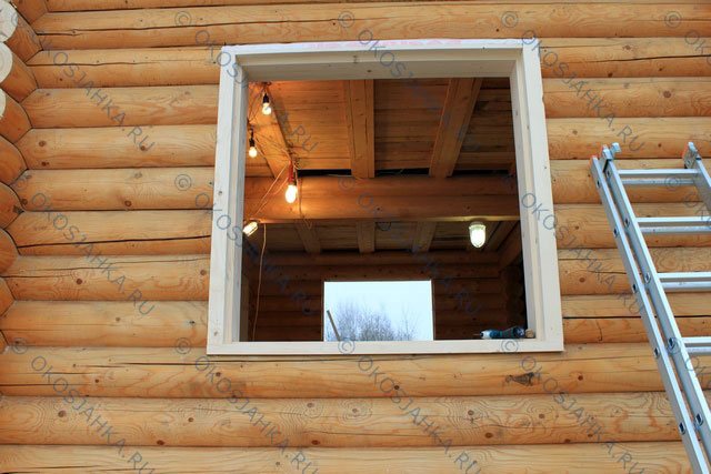 Fabrication et installation d'une bûche ronde dans une maison