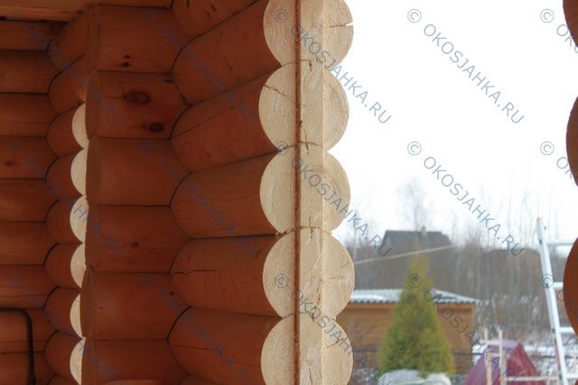 Fabrication et installation d'une bûche ronde dans une maison