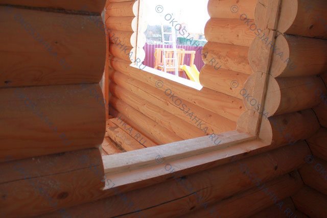 Fabrication et installation d'une bûche ronde dans une maison