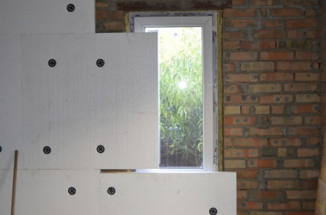 Comment isoler à moindre coût un poulailler pour l'hiver