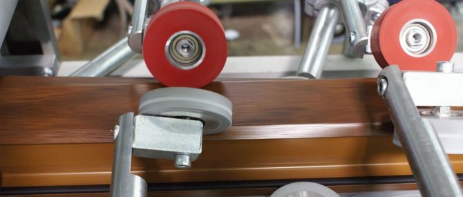 Comment choisir la couleur des fenêtres en plastique?