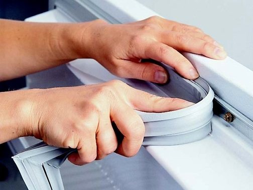 Comment choisir un joint pour le réfrigérateur: règles et recommandations