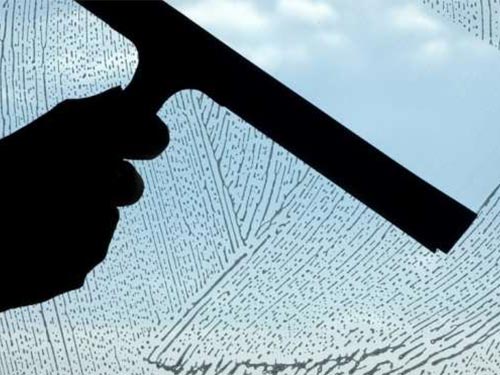 Comment nettoyer les fenêtres en hiver