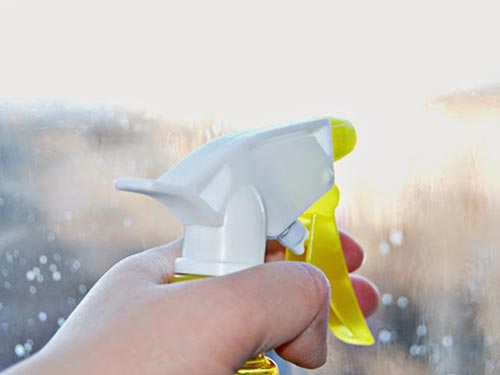 Comment nettoyer les vitres en hiver