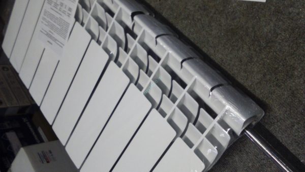 Comment démonter ou assembler un radiateur de chauffage.