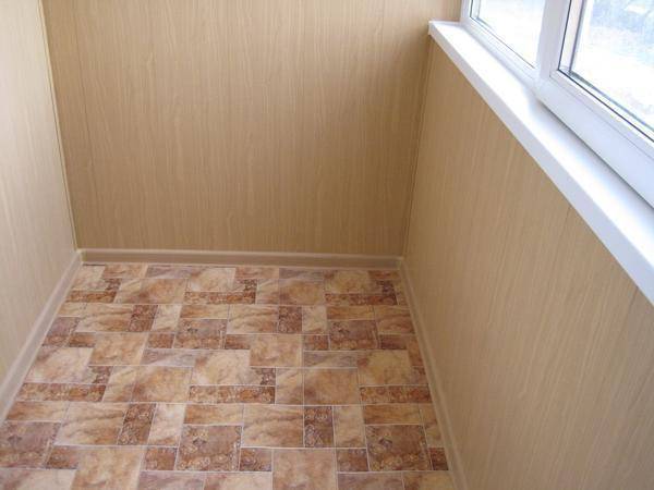 Comment faire une caisse sur une loggia et un balcon