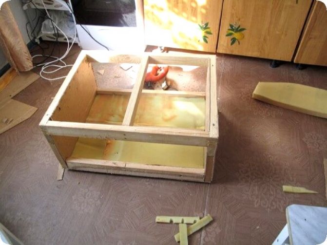 Comment faire une boîte pour conserver les légumes sur le balcon