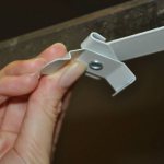 Comment assembler des stores verticaux