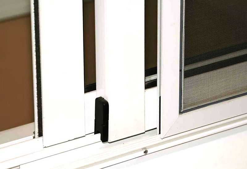 Comment installer une moustiquaire sur une fenêtre en plastique? 30 photo