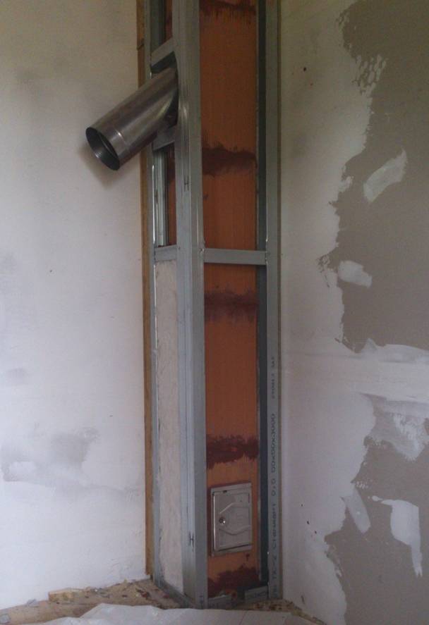 Comment installer un poêle-cheminée dans une maison en bois