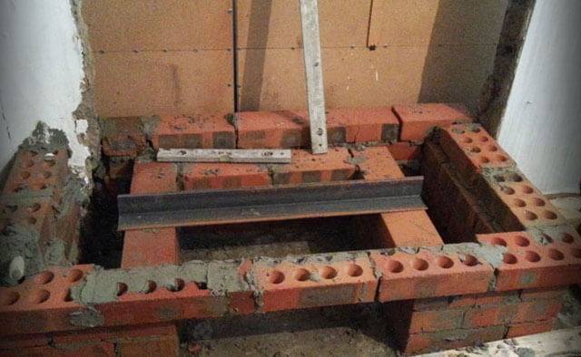 Comment installer un poêle-cheminée dans une maison en bois