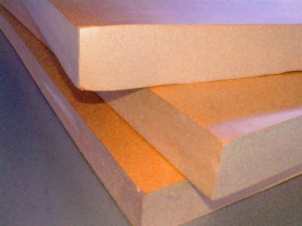 Comment isoler le plafond du garage de vos propres mains