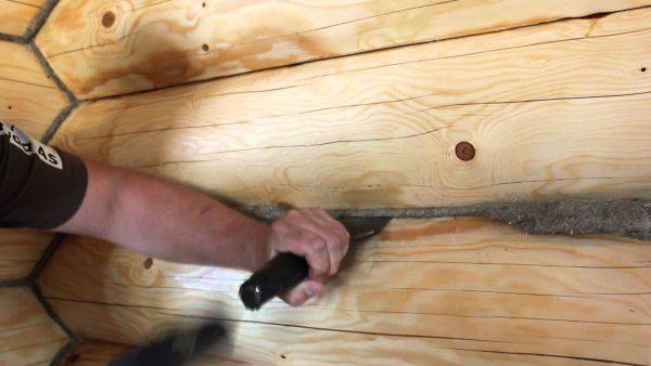 Comment isoler une maison à l'extérieur avec de la mousse