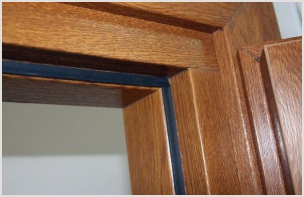 Comment choisir un isolant autocollant pour les portes