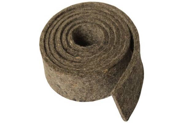 comment choisir un joint pour une porte d'entrée en métal: feutre