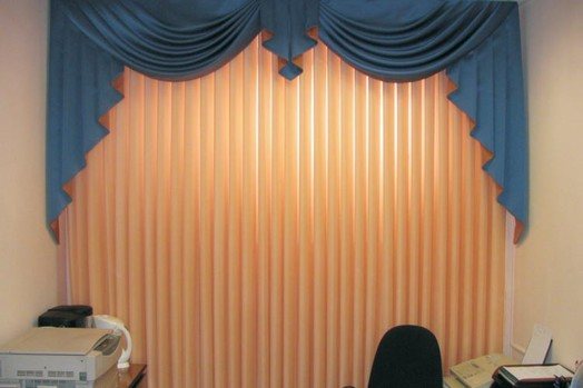 À quoi ressemblent les stores en tulle multifactuels