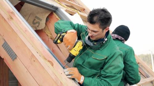 Comment glacer un grenier. Installation de fenêtres de toit: planification