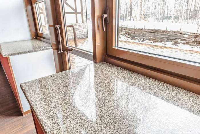 Appui de fenêtre en pierre