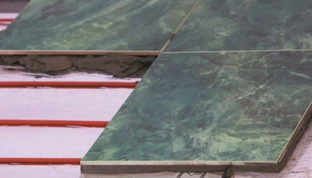 Plancher de carbone 12