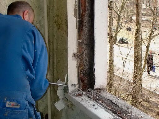 photo de démontage d'un rebord de fenêtre